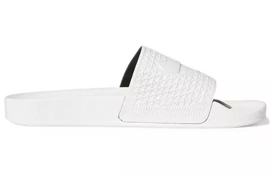 Adidas originals Шлёпанцы Shmoofoil унисекс