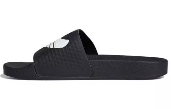 Adidas originals Шлёпанцы Shmoofoil унисекс