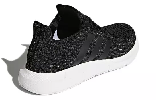 Adidas originals Swift run Кроссовки Женские