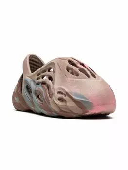 Adidas Yeezy Kids кроссовки Yeezy Foam Runner, нейтральный цвет