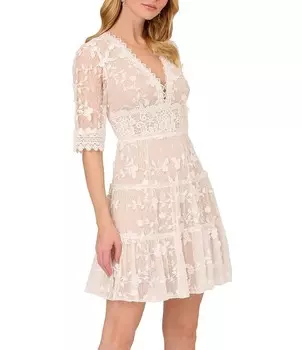 Adrianna Papell Многоуровневое мини-платье трапециевидной формы с короткими рукавами и цветочной кружевной вышивкой, слоновая кость