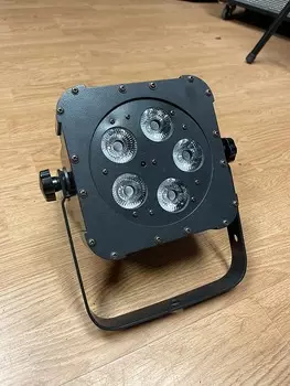 АДЖ QA5x American DJ