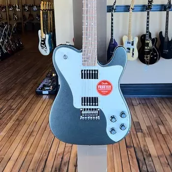 AFFINITY SERIES TELECASTER DELUXE Squier