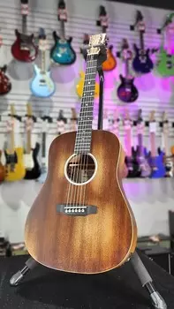 Акустическая электрогитара Martin D Jr-10E StreetMaster - официальный официальный дилер *БЕСПЛАТНЫЙ PLEK ПРИ ПОКУПКЕ* 537 DJR-10E Streetmaster