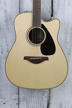 Акустическая электрогитара Yamaha FGX820C Dreadnought Cutaway с верхом из массива ели