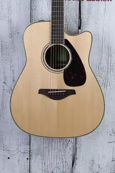 Акустическая электрогитара Yamaha FGX830C Dreadnought Cutaway с натуральным глянцевым покрытием