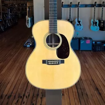Акустическая гитара 000-28