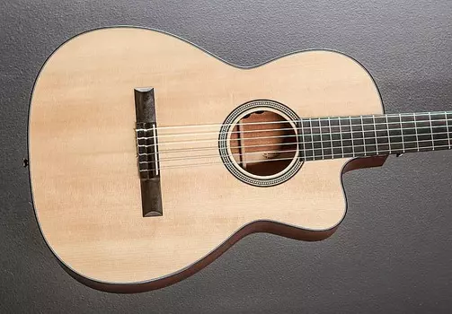 Акустическая гитара 000C12-16E Nylon