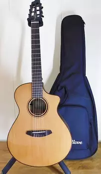 Акустическая гитара 2023 Breedlove Persuit Exotic S Concert Nylon CE Cedar/Myrtlewood Brand New Bundle !