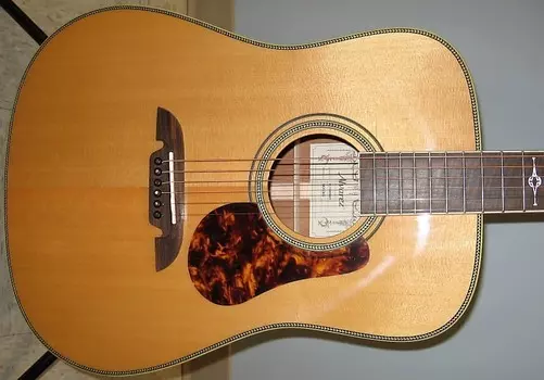 Акустическая гитара Alvarez Masterworks Series MD60BG Bluegrass Dreadnought Acoustic guitar w/AFC30 Flexcase