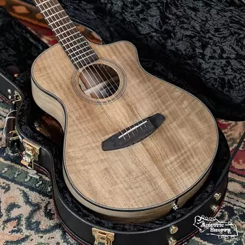 Акустическая гитара Breedlove Oregon Companion All Myrtlewood Cutaway Acoustic Guitar w/LR Baggs Pickup #8837