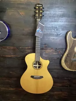 Акустическая гитара Breedlove Performer Pro Concerto Aged Toner CE 2022 - Aged Toner Gloss