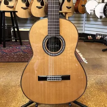 Акустическая гитара Cordoba C9 Parlor Canadian Cedar/Mahogany 7/8 size Nylon String Acoustic w/Hard Case