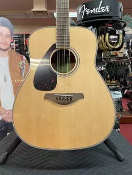 Акустическая гитара для левшей Yamaha FG820 Dreadnought Natural FG820 Dreadnought Left-handed Acoustic Guitar