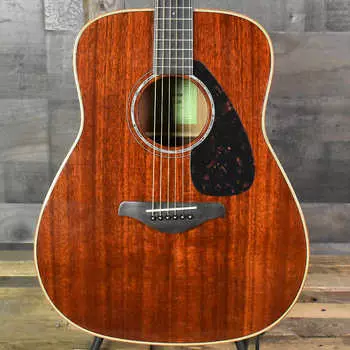Акустическая гитара дредноут Yamaha FG850 — полностью из красного дерева Yamaha FG850 Dreadnought Guitar -