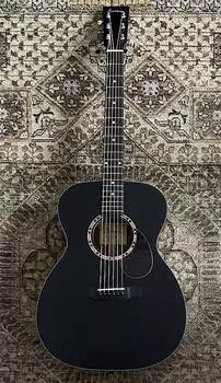 Акустическая гитара Eastman E2OM-BK Dreadnought Acoustic Cedar Top, Black w/ Gig Bag, Setup #4243