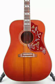 Акустическая гитара Gibson Custom Shop Historic Acoustic 1960 Hummingbird Heritage Cherry Sunburst VOS Fixed Bridge