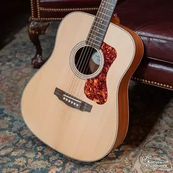 Акустическая гитара Guild D-240E Spruce/Mahogany Natural Top Acoustic Dreadnought Guitar w/ Fishman Pickup #6476