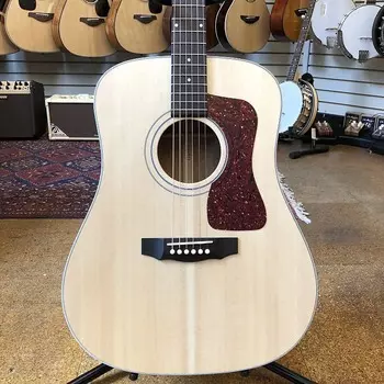 Акустическая гитара Guild USA D-40 Sitka Spruce/Mahogany Dreadnought Acoustic Natural w/Hard Case