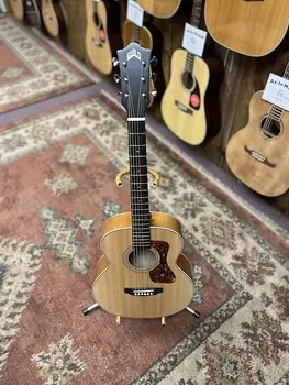 Акустическая гитара Guild Westerly Collection Jumbo Junior Flame Maple with Pau Ferro Fretboard 2020 - Present - Natural