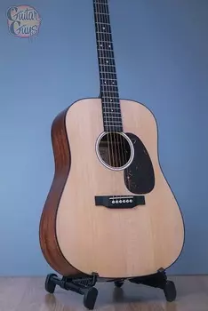 Акустическая гитара Martin D-10E Road Series Natural Sitka Spruce