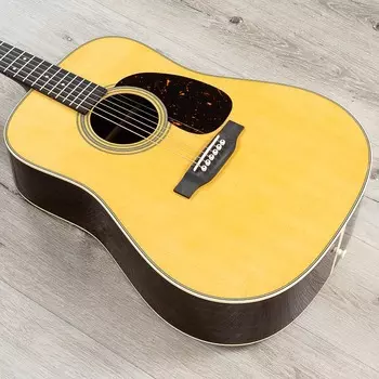 Акустическая гитара Martin Standard Series D-28 Acoustic Guitar, Rosewood Back & Sides, Spruce Top