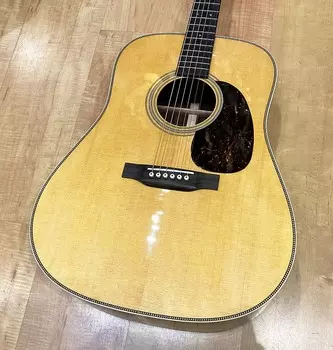 Акустическая гитара Martin Standard Series HD-28 2022 (SN # 2689675) Standard Series HD-28 Acoustic Guitar