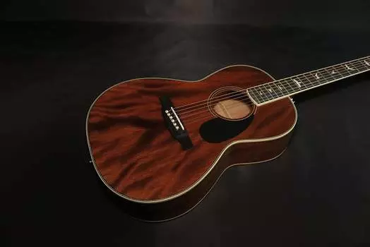 Акустическая гитара PRS SE P20 Parlor - винтажное красное дерево PRS SE P20e Parlor Vintage Mahogany