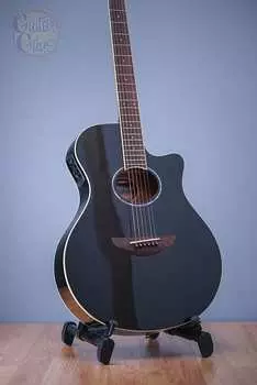 Акустическая гитара Yamaha APX600 Black Demo