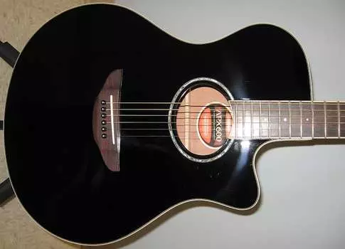 Акустическая гитара Yamaha APX600 Thinline Acoustic Electric Guitar - Black