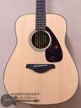 Акустическая гитара Yamaha FG800 Acoustic Dreadnought Guitar
