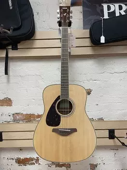 Акустическая гитара Yamaha FG820L Folk Acoustic Guitar Left-Handed- Natural