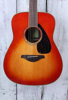 Акустическая гитара Yamaha FG830 Dreadnought Acoustic Guitar Solid Spruce Top Autumn Burst Finish