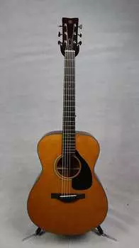 Акустическая гитара Yamaha FSX3 Red Label Folk Sized Acoustic/Electric Guitar w/ Bag