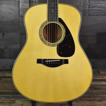 Акустическая гитара Yamaha LL16MHB Jumbo — натуральная с сумкой для переноски LL16MHB Jumbo Acoustic Guitar