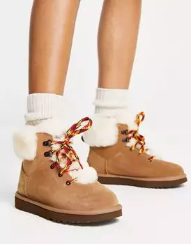 Альпийские ботинки UGG Classic Mini каштанового цвета