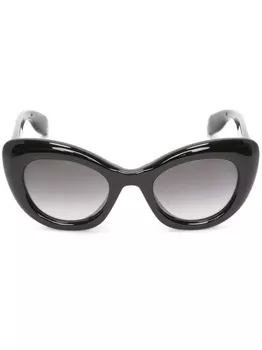 Alexander McQueen Eyewear солнцезащитные очки в оправе 'кошачий глаз', черный