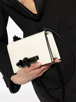 Alexander McQueen кожаная сумка через плечо с аппликацией в виде черепа, белый