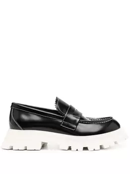 Alexander McQueen лоферы на рифленой подошве, черный