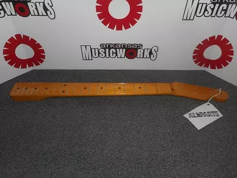 Allparts Fender Лицензированный профиль "C" Теле-гриф, клен, отделка Nitro, #TMNF-C