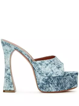 Amina Muaddi джинсовые мюли Dalida 140 на платформе, синий
