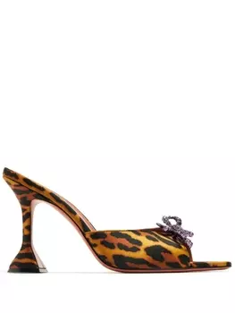 Amina Muaddi мюли Rosie 95 с бантом, коричневый