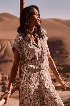 Ana принтованная рубашка с курортным принтом Mint Velvet, бежевый