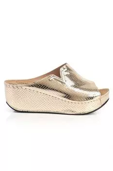 Анатомические тапочки для мам на мягкой удобной подошве на танкетке Capone Outfitters, золотой