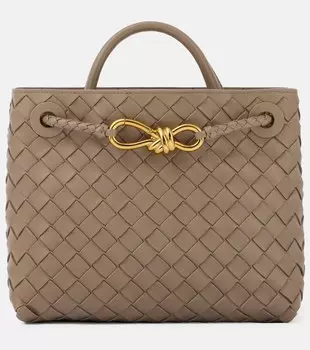 Andiamo Small Intrecciato кожаная сумка-тоут Bottega Veneta, Limestone-M B-Limest