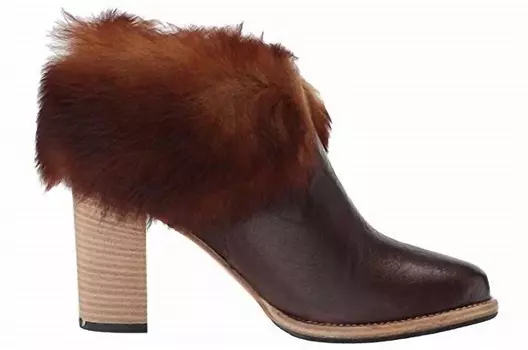 Анджелина в лисе Ross & Snow