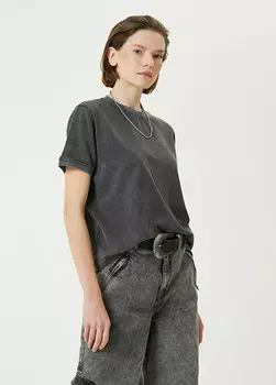 Антрацитовая футболка Academia