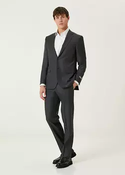 Антрацитовый костюм Canali