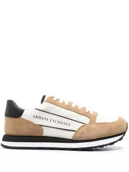 Armani Exchange кроссовки с логотипом и вставками, нейтральный цвет