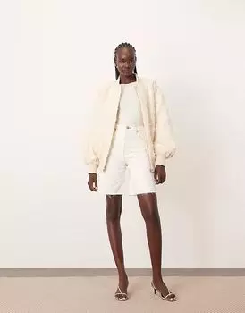 ARRANGE - повседневные джинсовые шорты Wilson цвета экрю